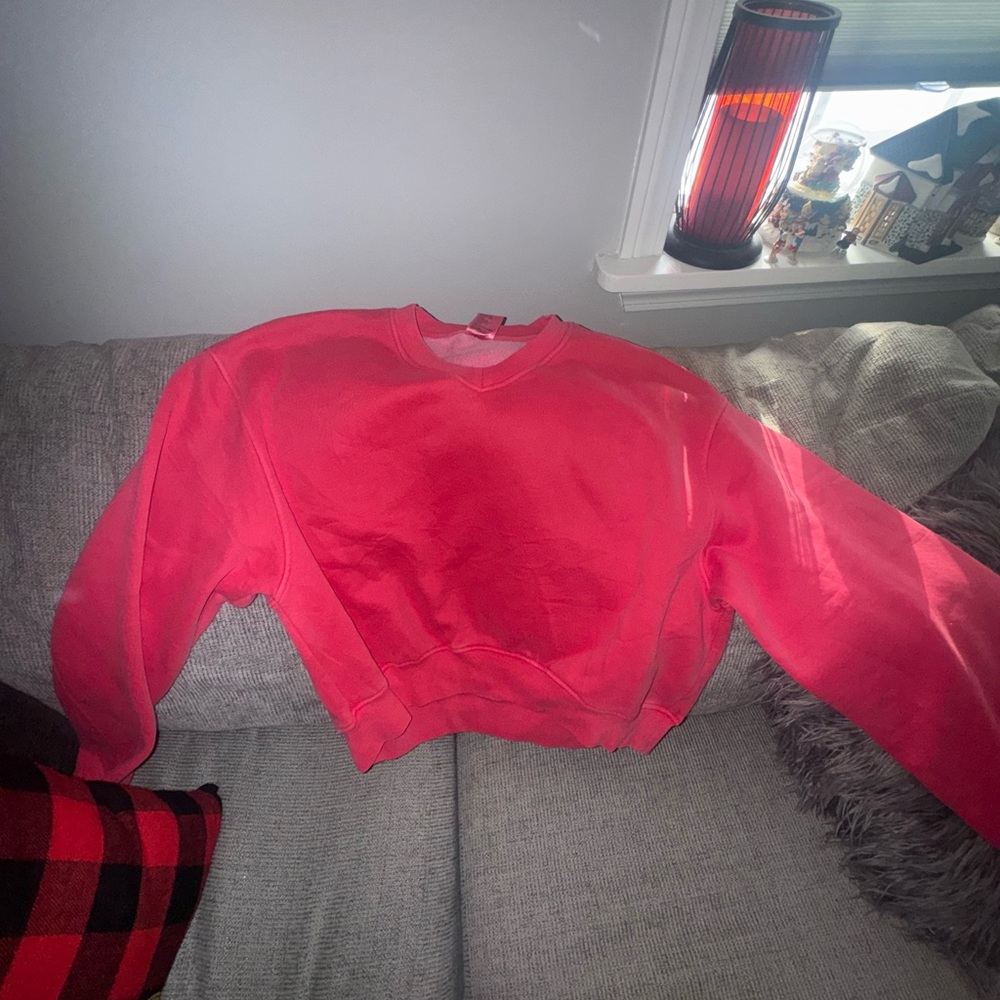 Comfort Colors Women's Bright Pink Sweatshirt